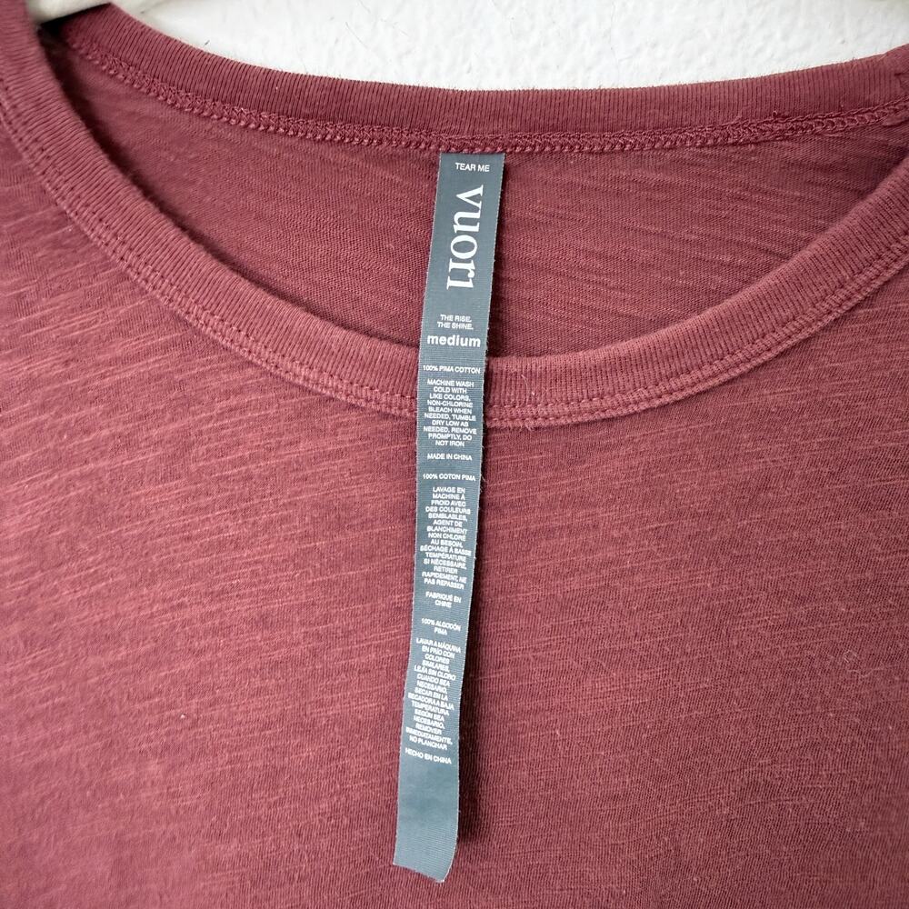 [Vuori] Maroon Ruby Men's Crew Neck Short Sleeve Pocket Tee T-Shirt Sz Medium M - Picture 10 of 11